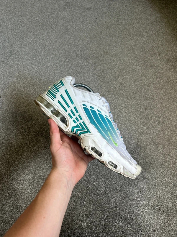 Nike air max plus tuned air tns white and blue mens size uk 9.5