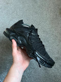 Nike air max plus tuned air tn black mens uk size 9.5