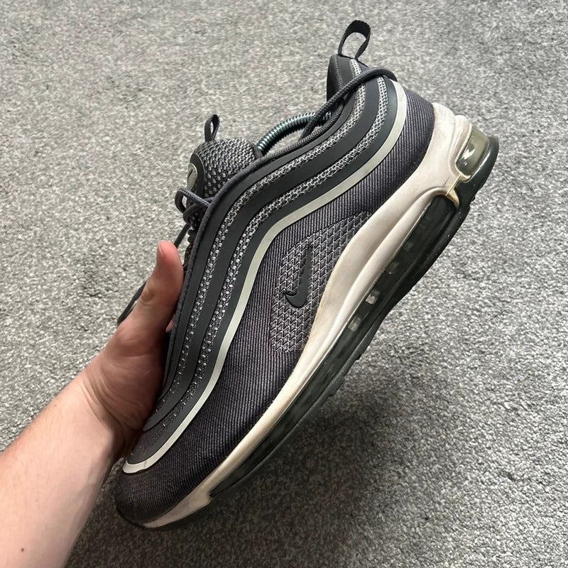 Men’s grey Air Max 97s uk size 10