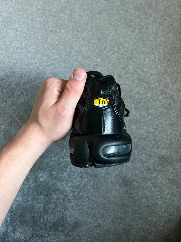 Nike air max plus tuned air tn black mens uk size 9.5