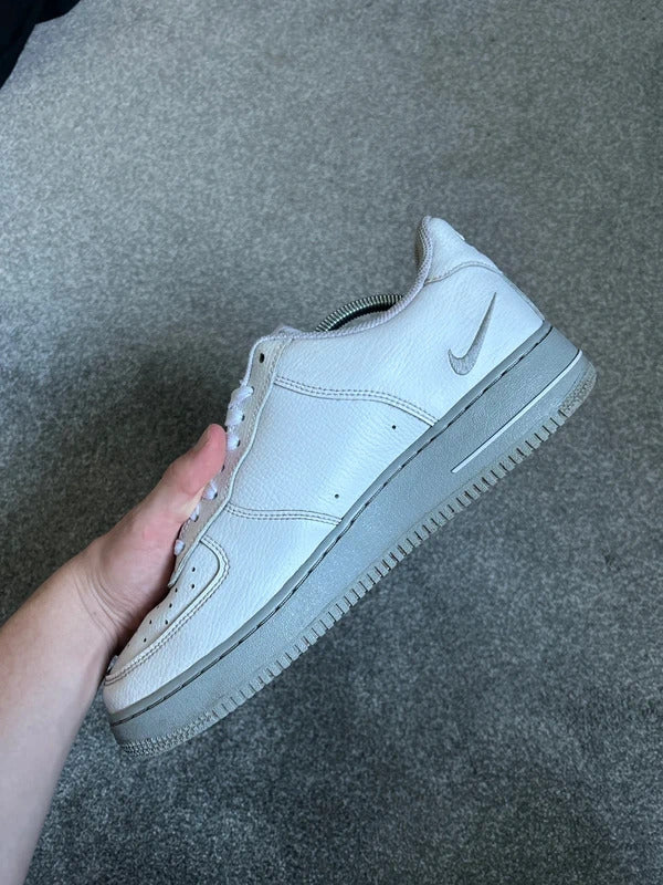 Nike air force ones white light smoke grey sole Uk men’s size 10