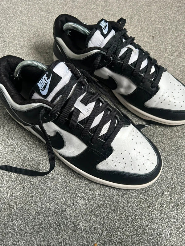 Nike black and white low dunks UK mens 8.5