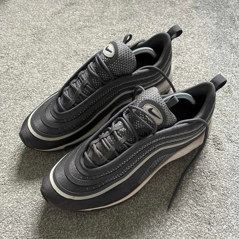Men’s grey Air Max 97s uk size 10